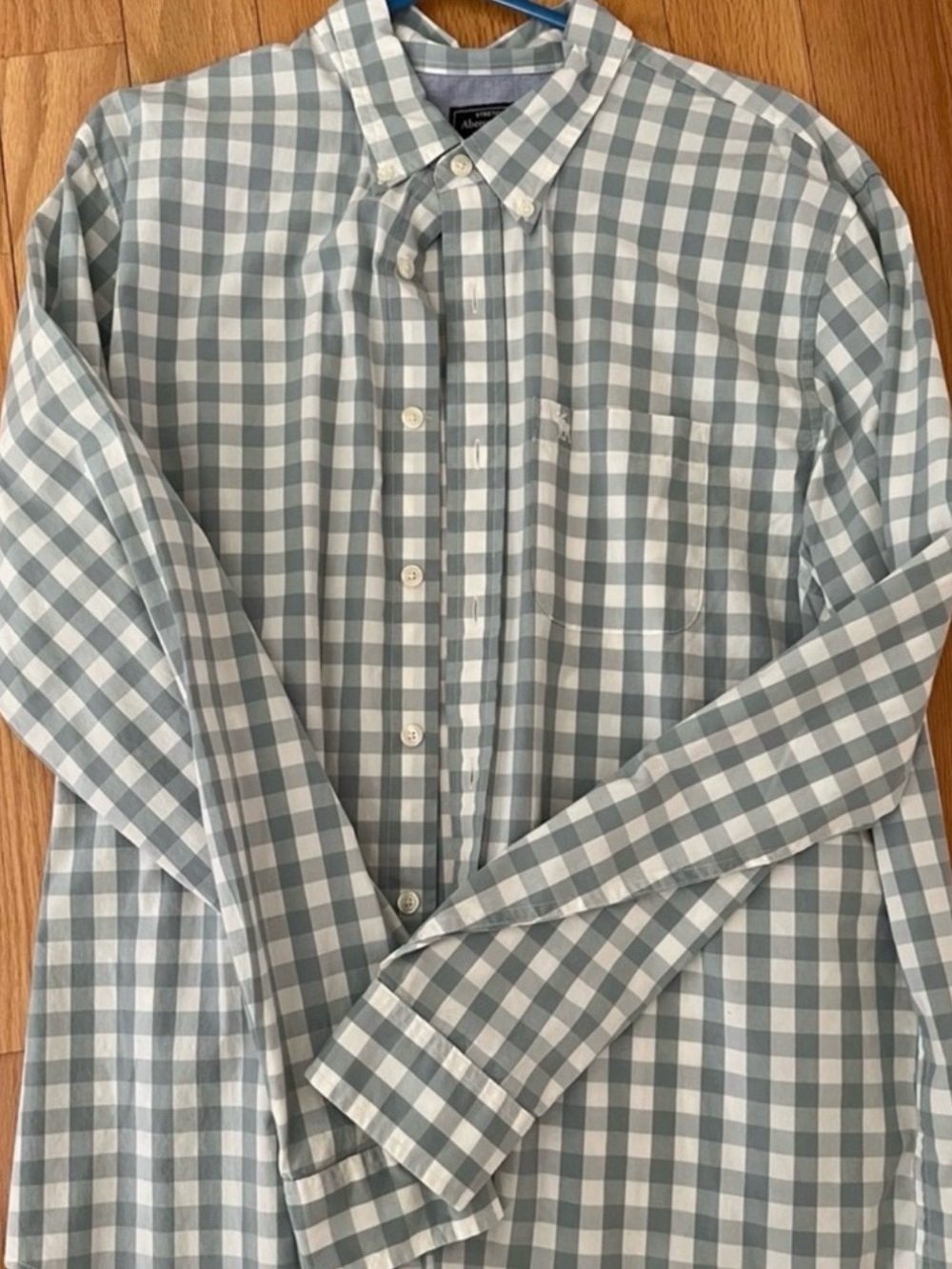 Abercrombie & Fitch Light Gray & White Gingham Button-Down Shirt